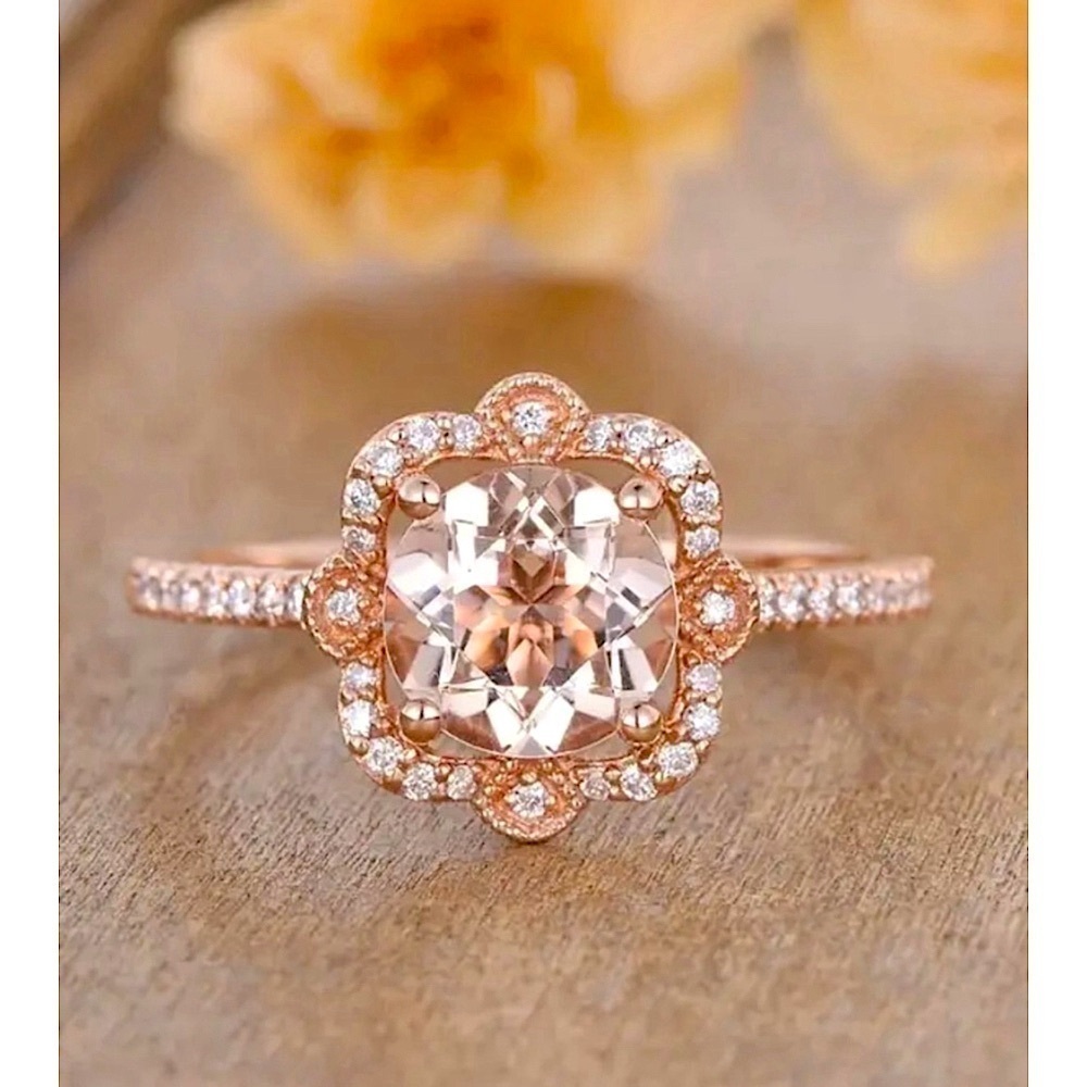 Vintage Style Round Rhinestone Haloed Rhinestone Rose Gold Ring
